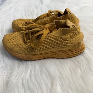 Nobull Knit Runner Lemon Drop Yellow Woman’s  Size US 8.5